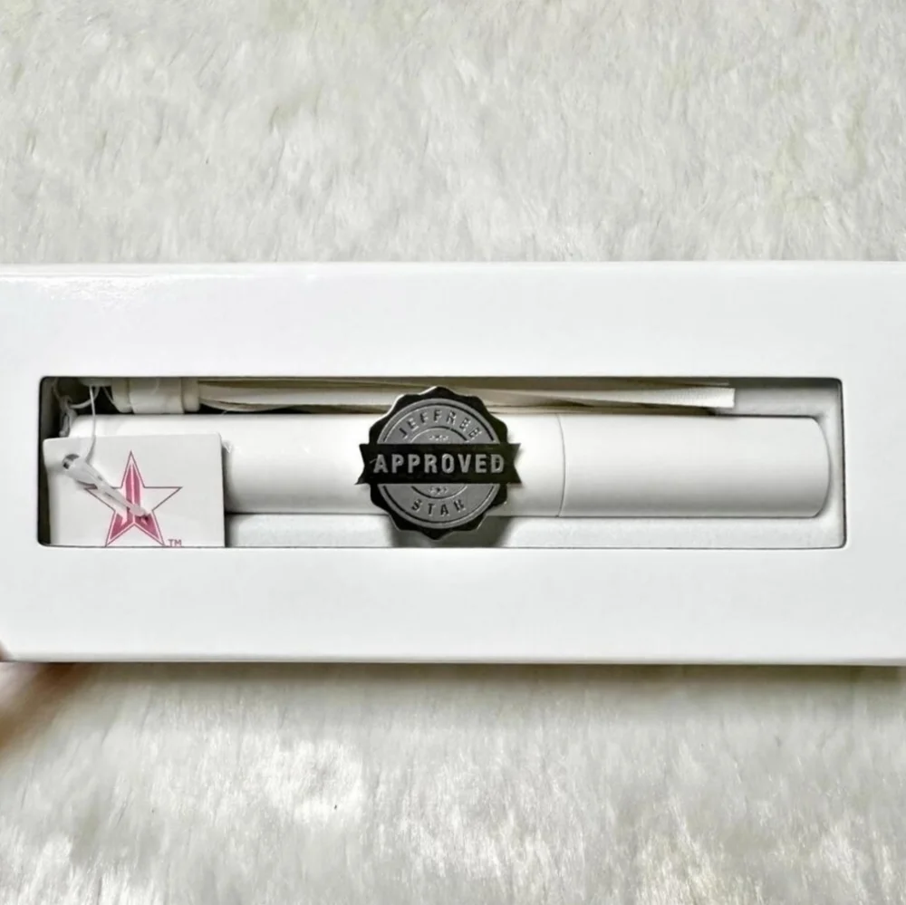 Jeffree Star Mascara in Powder White 7ml NIB❄️ White